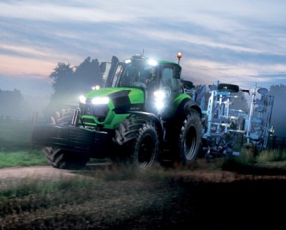 Tractor 9 series small