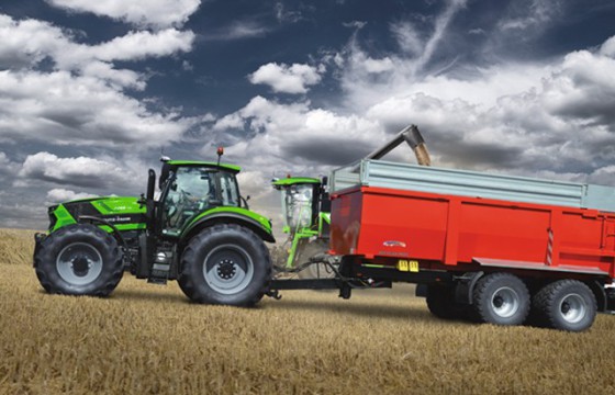 Tractor 7 series