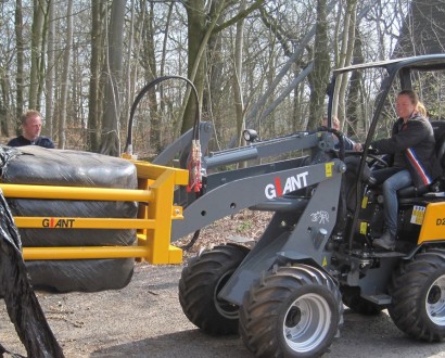 Giant D267 (X-TRA) small