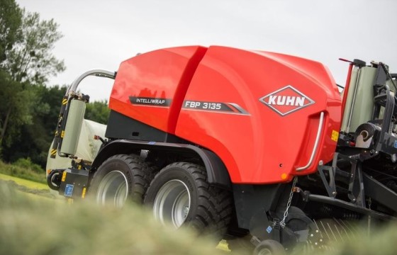 Large square baler FBP 3135