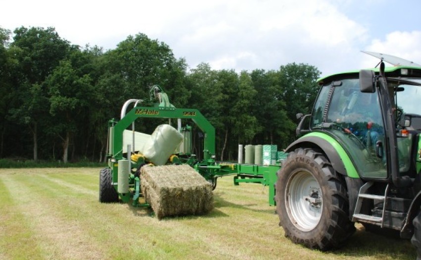 McHale 998 vierkante balenwikkelaar 1