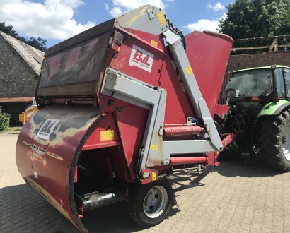 BVL Vmix 12 LS zelfladende voermengwagen 2