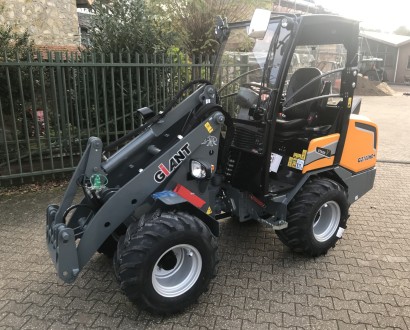 Giant kniklader G2700HD+ showmodel 2