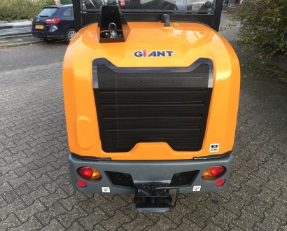 Giant kniklader G2700HD+ showmodel 5