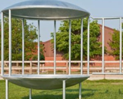 Round hay rack 2