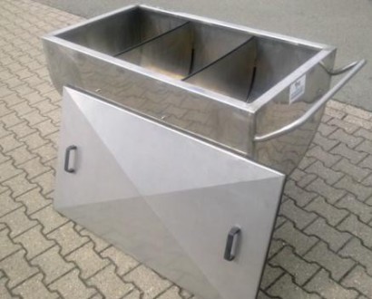 Stainless steel feed wagon 3