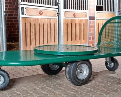 Straw trailer 3