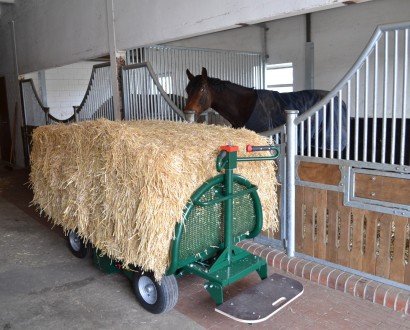 Straw trolley electric self-propelled 3