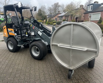 Giant G2500 showmodel 4